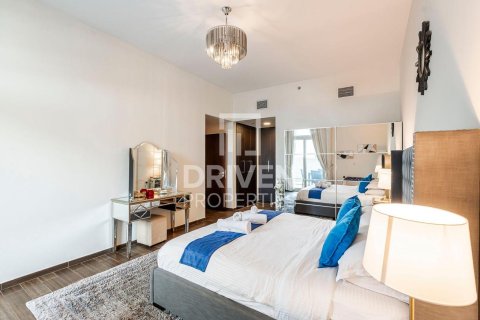 Apartment in Al Furjan, Dubai 2 bedrooms, 176.14 sq.m. № 129241 - photo 7