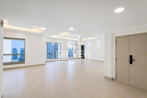 Apartment in Sadaf, Jumeirah Beach Residence, Dubai 4 bedrooms, 271.37 sq.m. № 136602 - photo 3