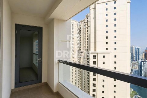 Apartment in Sadaf, Jumeirah Beach Residence, Dubai 4 bedrooms, 271.37 sq.m. № 136602 - photo 24