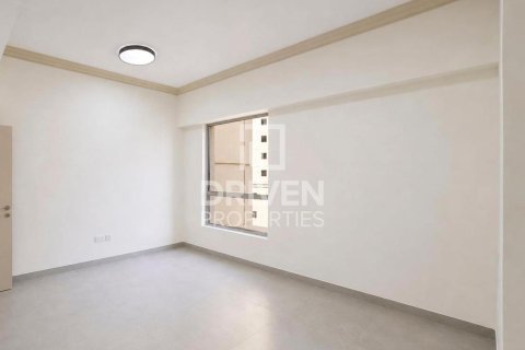 Apartment in Sadaf, Jumeirah Beach Residence, Dubai 4 bedrooms, 271.37 sq.m. № 136602 - photo 11