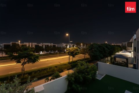 Adosado en Dubai, 4 dormitorios, 249.2 m², № 97717 - foto 17