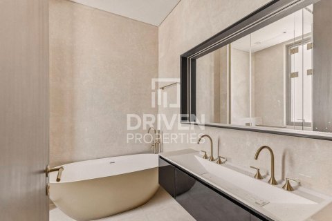 Villa in Dubai Hills Estate, Dubai 5 bedrooms, 731.43 sq.m. № 128904 - photo 23