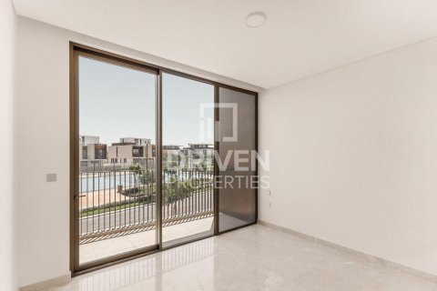 Villa in Dubai Hills Estate, Dubai 5 bedrooms, 731.43 sq.m. № 128904 - photo 13