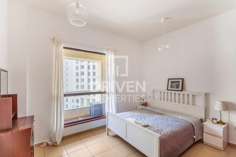 Apartment in Sadaf, Jumeirah Beach Residence, Dubai 4 bedrooms, 271.37 sq.m. № 128903 - photo 11