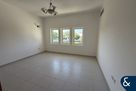 Villa in Hacienda, The Villa, Dubai 5 bedrooms, 824 sq.m. № 91541 - photo 9