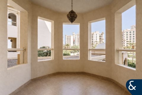Apartamento en Shoreline Apartments, Palm Jumeirah, Dubai, 2 dormitorios, 147 m², № 91542 - foto 4