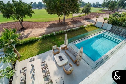 Снять в аренду виллу в Earth, Джумейра Гольф Эстейтс, Дубай: 5 спален, 620м², № 91543 - фото 4