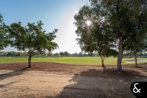 Снять в аренду виллу в Earth, Джумейра Гольф Эстейтс, Дубай: 5 спален, 620м², № 91543 - фото 19