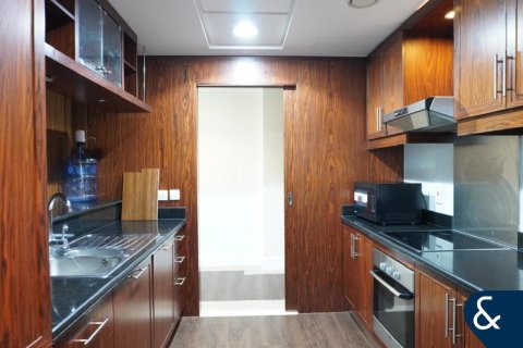 Снять в аренду квартиру в Даунтаун Дубай (Даунтаун Бурдж Дубай), Дубай: 2 спальни, 133м², № 91510 - фото 5