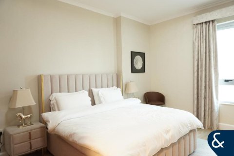 Снять в аренду квартиру в Даунтаун Дубай (Даунтаун Бурдж Дубай), Дубай: 2 спальни, 133м², № 91510 - фото 15