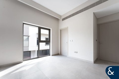 Villa in Meydan, Dubai 4 bedrooms, 325 sq.m. № 75008 - photo 10