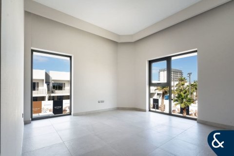 Villa in Meydan, Dubai 4 bedrooms, 325 sq.m. № 75008 - photo 5