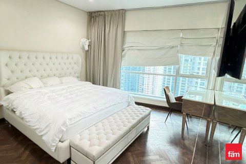 Снять в аренду квартиру в Дубай Марине, Дубай: 3 спальни, 176.6м², № 114367 - фото 2