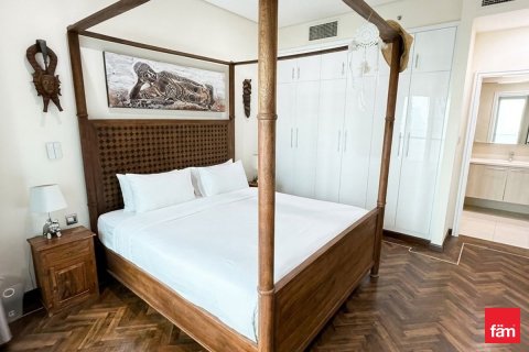 Снять в аренду квартиру в Дубай Марине, Дубай: 3 спальни, 176.6м², № 114367 - фото 15