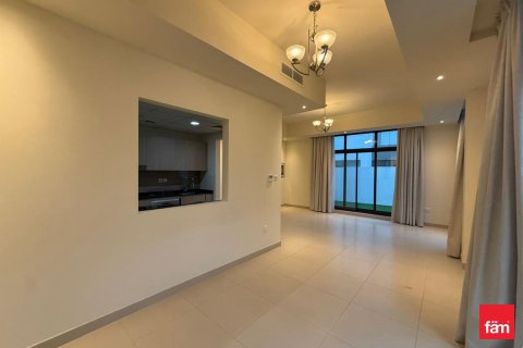 Снять в аренду таунхаус в Meydan, Дубай: 4 спальни, 287.7м², № 114354 - фото 4