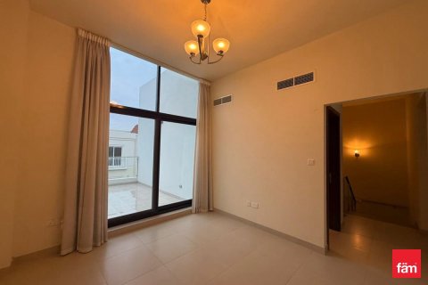 Снять в аренду таунхаус в Meydan, Дубай: 4 спальни, 287.7м², № 114354 - фото 14