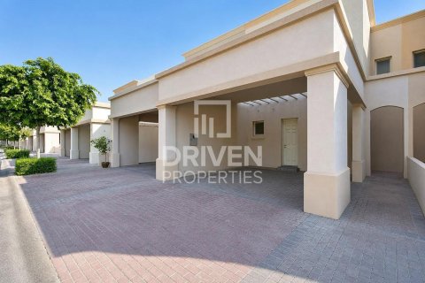 Adosado en The Springs, Dubai, 2 dormitorios, 172.52 m², № 138851 - foto 2