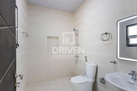 Villa in Nadd Al Sheba, Dubai 5 bedrooms, 1360.01 sq.m. № 138844 - photo 22