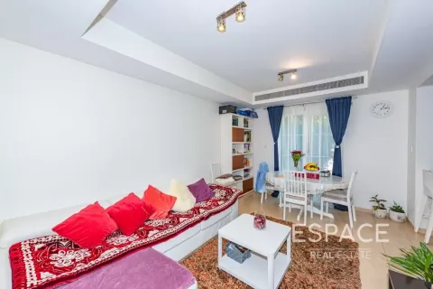 Villa in Arabian Ranches, Dubai 2 bedrooms, 165 sq.m. № 70102 - photo 3