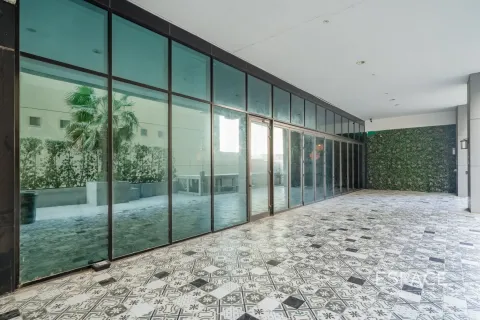 Shop in Business Bay, Dubai 733 sq.m. № 70098 - photo 7