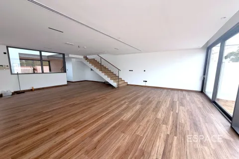 Снять в аренду таунхаус в Al Furjan, Дубай: 4 спальни, 224м², № 70097 - фото 9