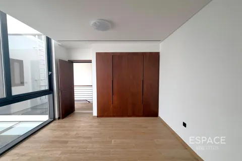 Снять в аренду таунхаус в Al Furjan, Дубай: 4 спальни, 224м², № 70097 - фото 18