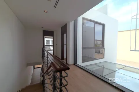 Снять в аренду таунхаус в Al Furjan, Дубай: 4 спальни, 224м², № 70097 - фото 15