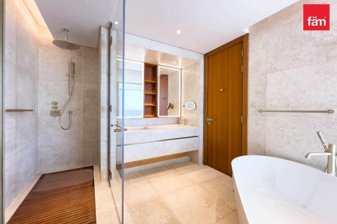 Купить квартиру в Пальме Джумейре, Дубай: 3 спальни, 187.8м², № 24502 - фото 3