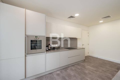 Villa in Al Sufouh, Dubai 5 bedrooms, 912 sq.m. № 21385 - photo 11