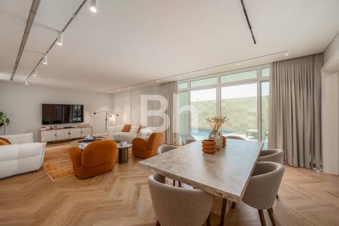 Villa in Al Sufouh, Dubai 5 bedrooms, 912 sq.m. № 21385 - photo 7
