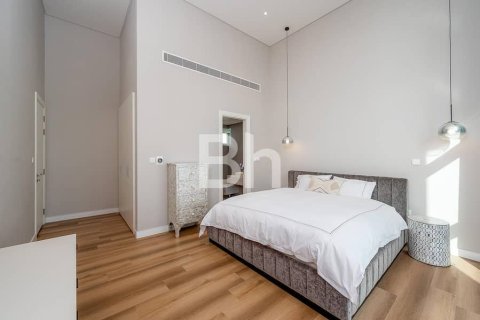 Villa in Al Sufouh, Dubai 5 bedrooms, 912 sq.m. № 21385 - photo 18