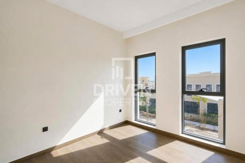 Townhouse in Damac Lagoons, Dubai 4 bedrooms, 144 sq.m. № 142702 - photo 11