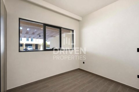 Townhouse in Damac Lagoons, Dubai 4 bedrooms, 144 sq.m. № 142702 - photo 13