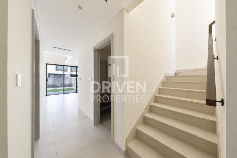Villa à The Valley, Dubai, 4 chambres, 370.68 m², № 142711 - photo 8