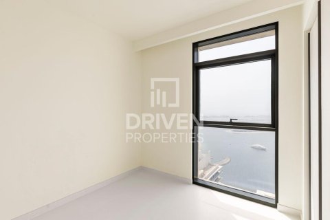 Apartamento en EMAAR Beachfront, Dubai Harbour, Dubai, 3 dormitorios, 149 m², № 66357 - foto 14