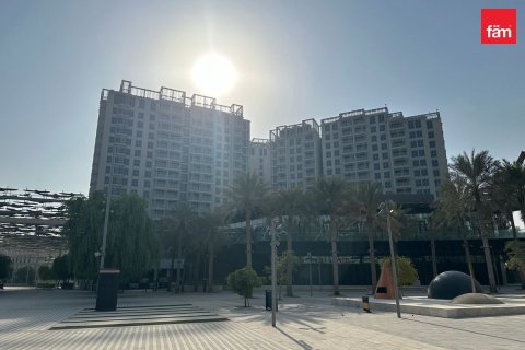 Apartment in Dubai 1 bedroom, 90.1 sq.m. № 139141