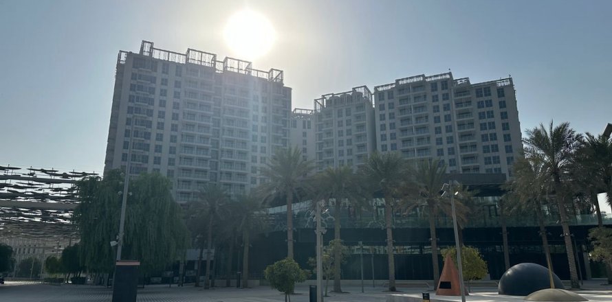 Apartment in Dubai 1 bedroom, 90.1 sq.m. № 139141
