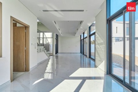 Villa en Al Furjan, Dubai, 4 dormitorios, 570 m², № 139142 - foto 2