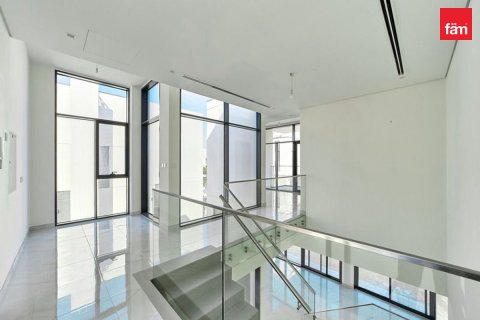 Villa en Al Furjan, Dubai, 4 dormitorios, 570 m², № 139142 - foto 15