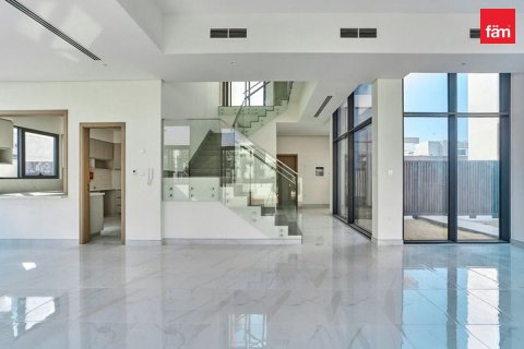 Villa en Al Furjan, Dubai, 4 dormitorios, 570 m², № 139142 - foto 3