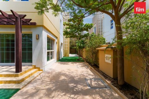Villa à Dubai, 5 chambres, 656.9 m², № 139139 - photo 8