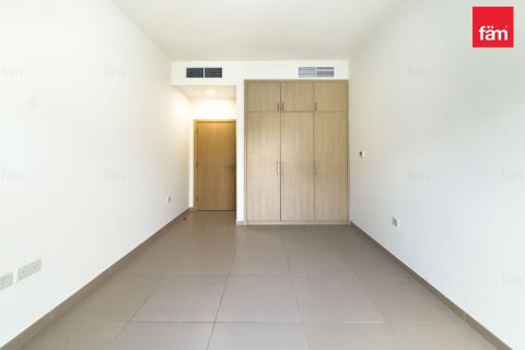 Villa in Dubai 3 bedrooms, 325 sq.m. № 137824 - photo 7