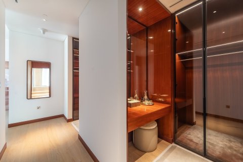 Apartment in Dubai 4 bedrooms, 516 sq.m. № 137832 - photo 15