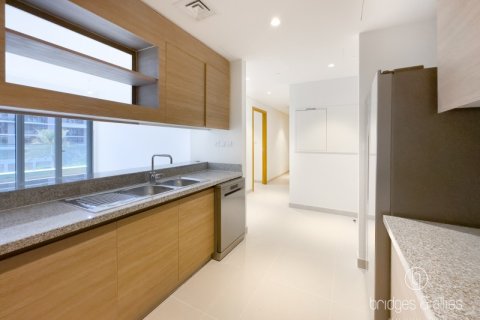 Снять в аренду квартиру в Дубай Хилс Эстейт, Дубай: 3 спальни, 174.1м², № 77166 - фото 6