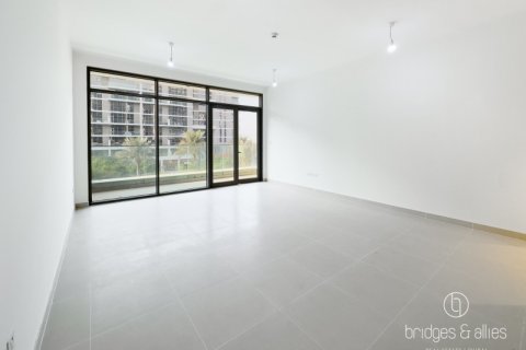 Снять в аренду квартиру в Дубай Хилс Эстейт, Дубай: 3 спальни, 174.1м², № 77166 - фото 2