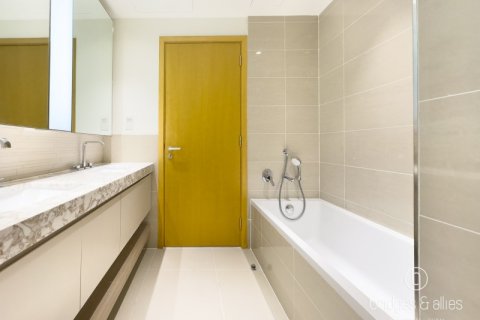 Снять в аренду квартиру в Дубай Хилс Эстейт, Дубай: 3 спальни, 174.1м², № 77166 - фото 26