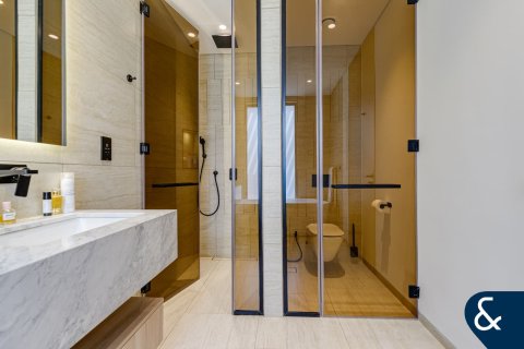 Villa in Jumeirah Village Circle, Dubai 4 bedrooms, 353 sq.m. № 74841 - photo 11