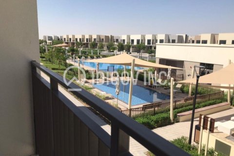 Villa in EMAAR South, Dubai South (Dubai World Central), Dubai 3 bedrooms, 163 sq.m. № 85327 - photo 10