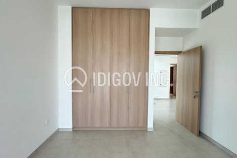 Снять в аренду виллу в Arabian Ranches 3, Дубай: 4 спальни, 505м², № 85329 - фото 15