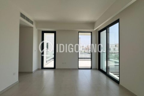 Снять в аренду виллу в Arabian Ranches 3, Дубай: 4 спальни, 505м², № 85329 - фото 24